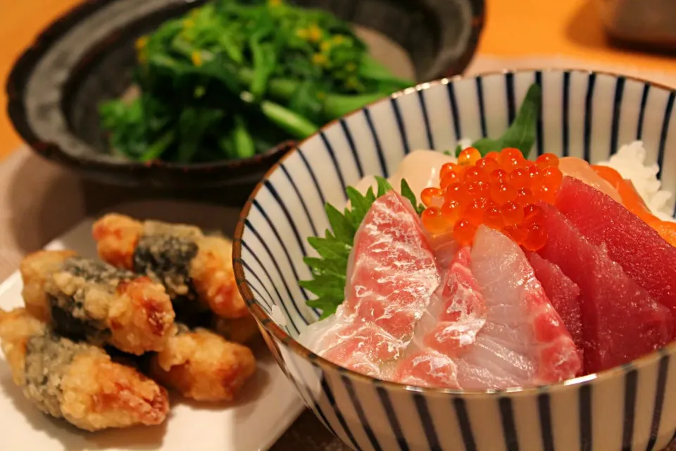 見映えは取り繕うことできた感じの夕飯|ちびめがさん