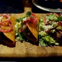 Snapdishの料理写真:Short ribs taco|Cheryl Zengさん