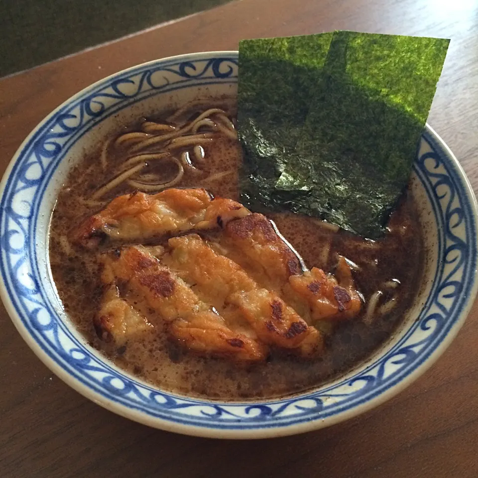 黒亭ラーメン、タコ天のせ|マユマユさん