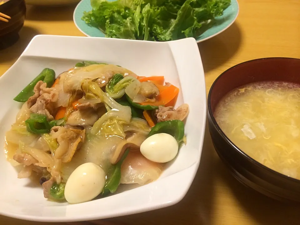 中華飯、玉子スープ、レタス。|liccaさん