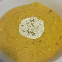 Snapdishの料理写真:roasted butternut squash soup with sage cream|Brianaさん