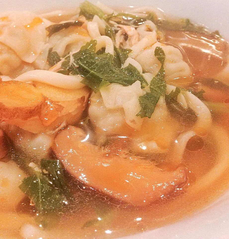 Soup, chicken, wonton, mustard green|Peter Simonさん