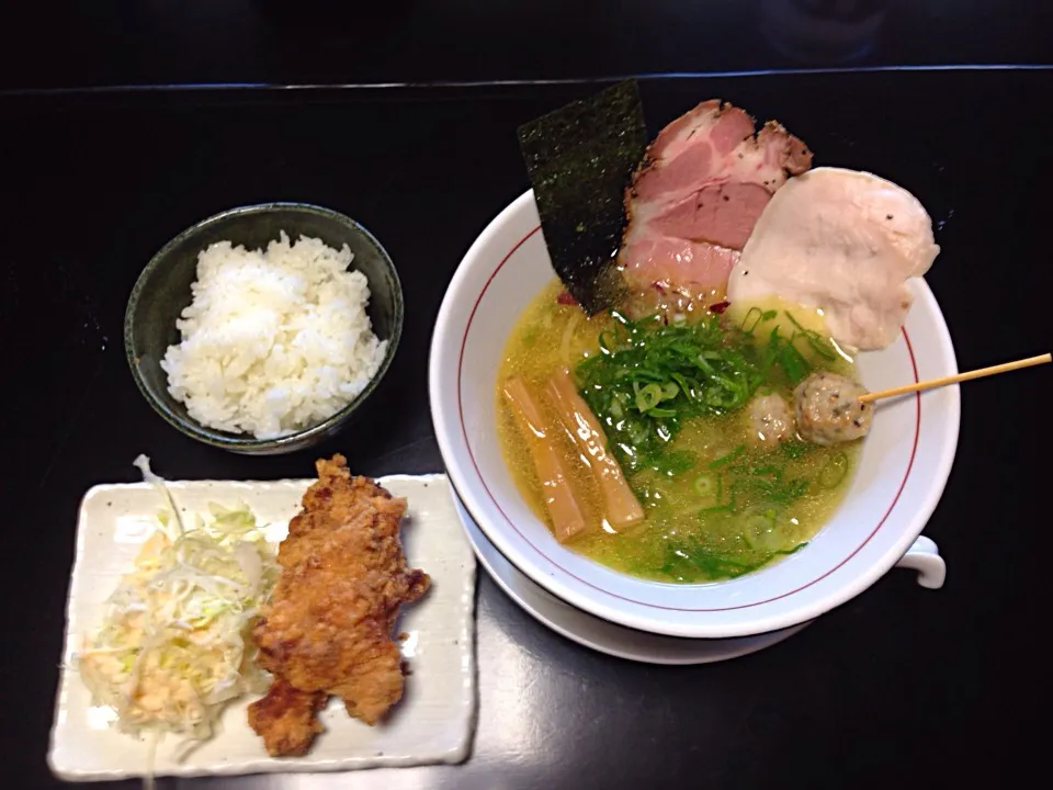 しっ鶏ラーメン・唐揚げ|ともみさん