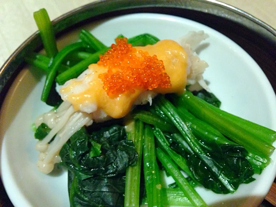 Steamed grouper roll with enoki mushrooms & spinach in salted egg sauce|Obeoom Jumsai Na Ayudhyaさん