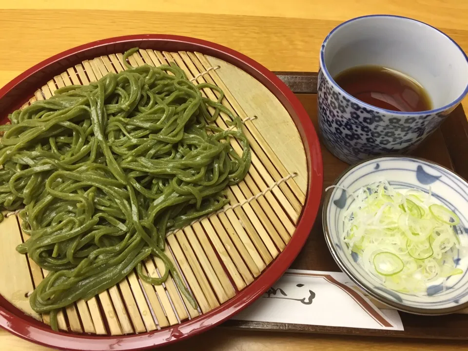 そば祭りの茶そば|まさとさん