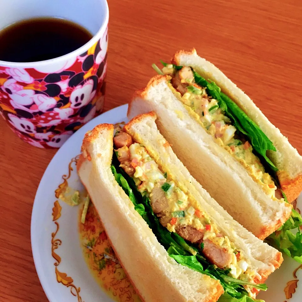 照り焼きチキンサンドイッチ カレー風味のタルタルソースと|みつほさん