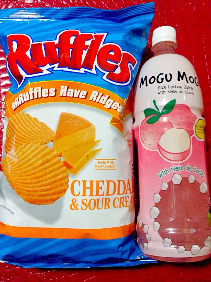 Ruffles and Mogu Mogu!|iamfem05さん