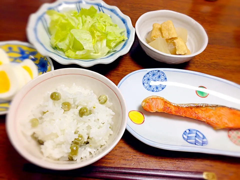 Snapdishの料理写真:季節はずれの豆ご飯＊11/22|ゆきぼぅさん