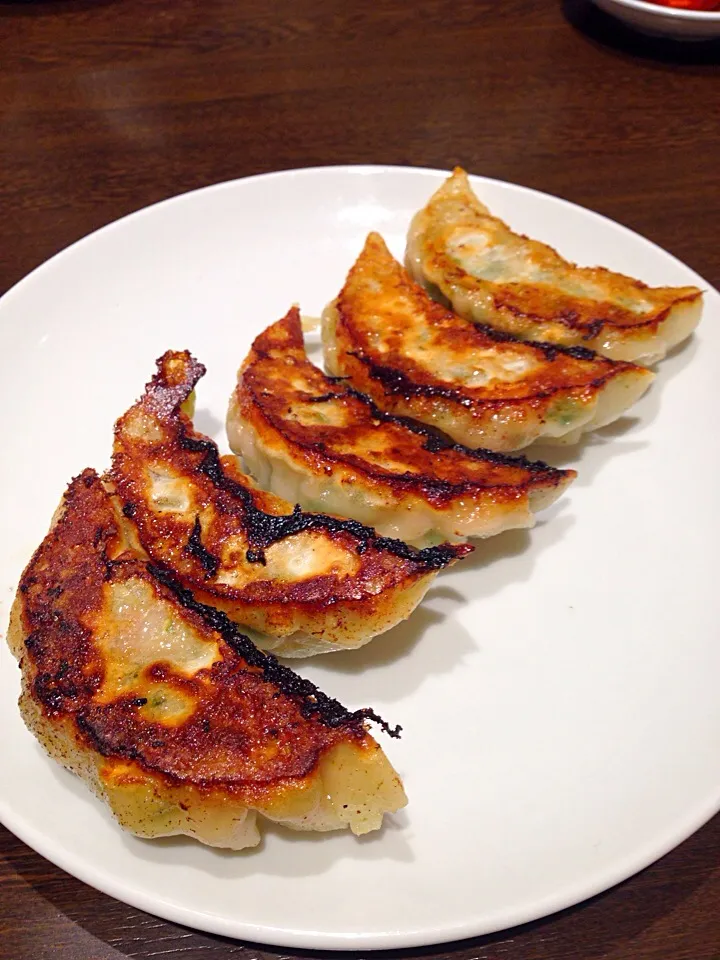 焼き餃子|ばるばるーんさん