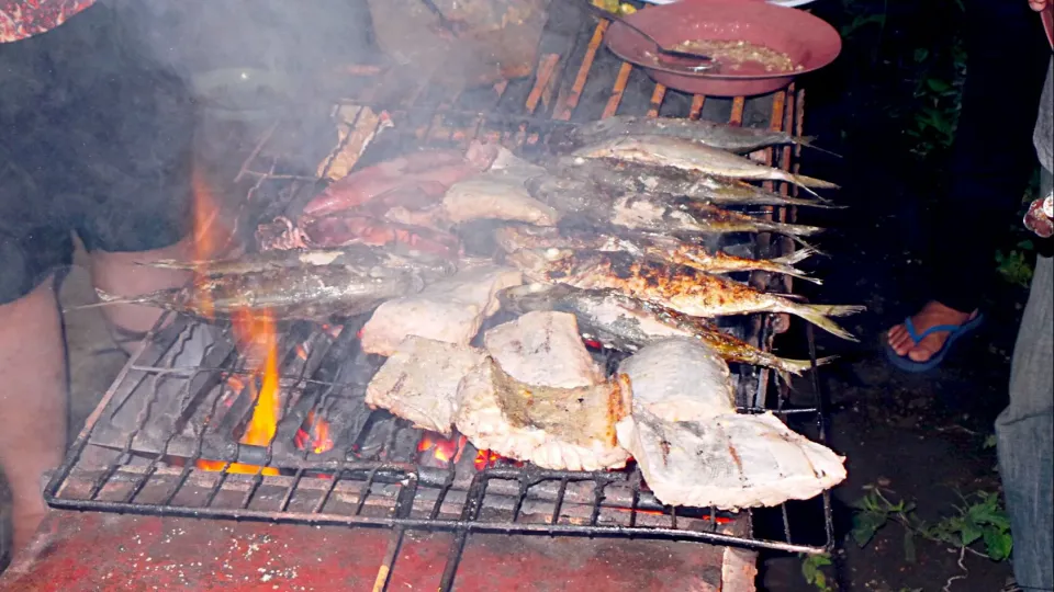 Snapdishの料理写真:Tude Bakar - Dada Tuna|Bambang Budiono Tjioさん