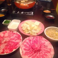 Snapdishの料理写真:Shabishabu at home|Fumika Bakerさん