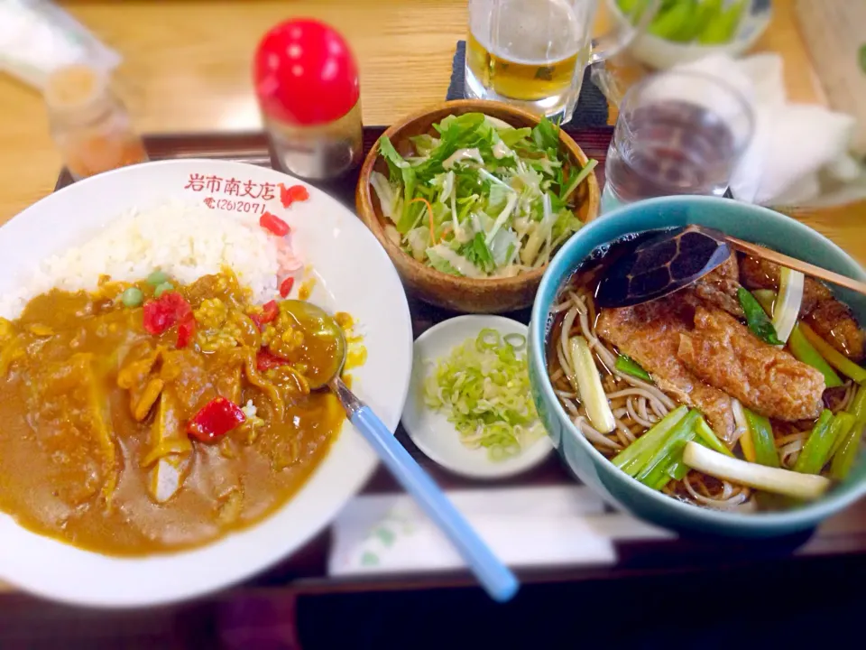 カツカレーとキツネ蕎麦、いただきまーす♪|ASuzukiさん