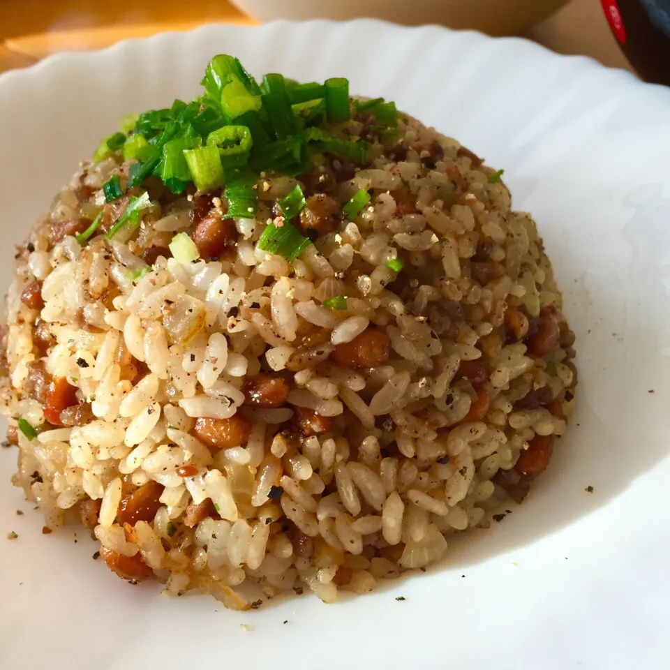 スパイシー納豆挽き肉チャーハン|カウンター嬢さん