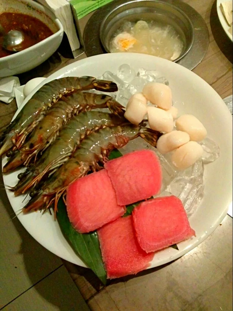 Seafood for shabu shabu|Mariano Ngさん