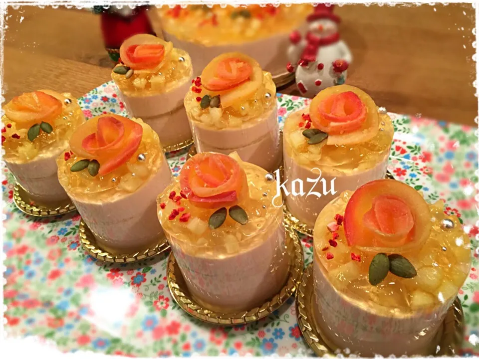 イチゴカルピスムースケーキに幸せの薔薇🌹|kazu★さん