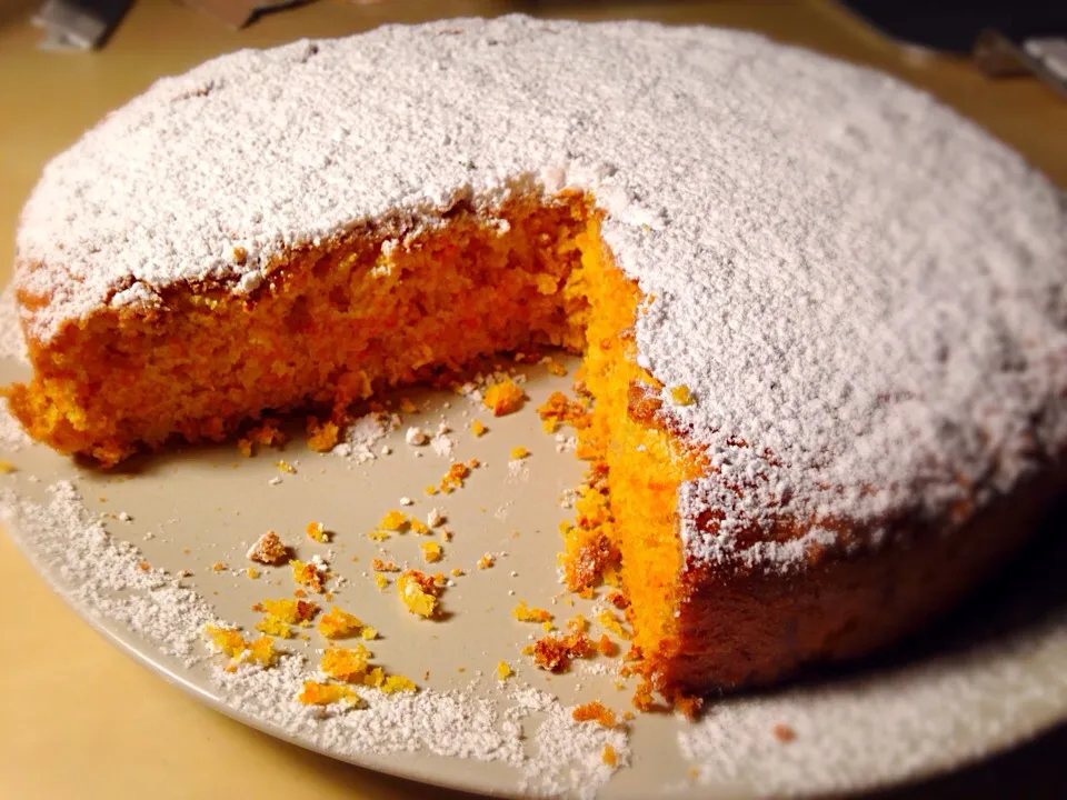 Torta di carote|Corinna Snappy Periniさん