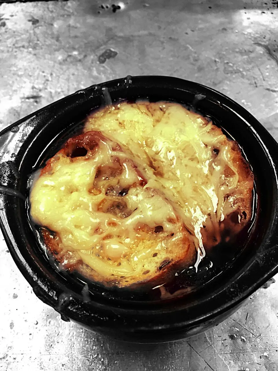 French onion soup #French cuisine #onion soup|Michael Leさん