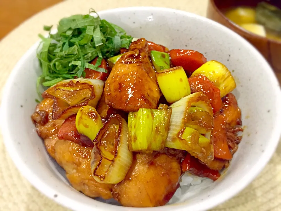 鶏ささみ肉と下仁田ねぎの照り焼き丼〜❗️|みほままこさん