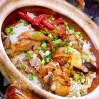 Potted rice boneless chicken and mushroom