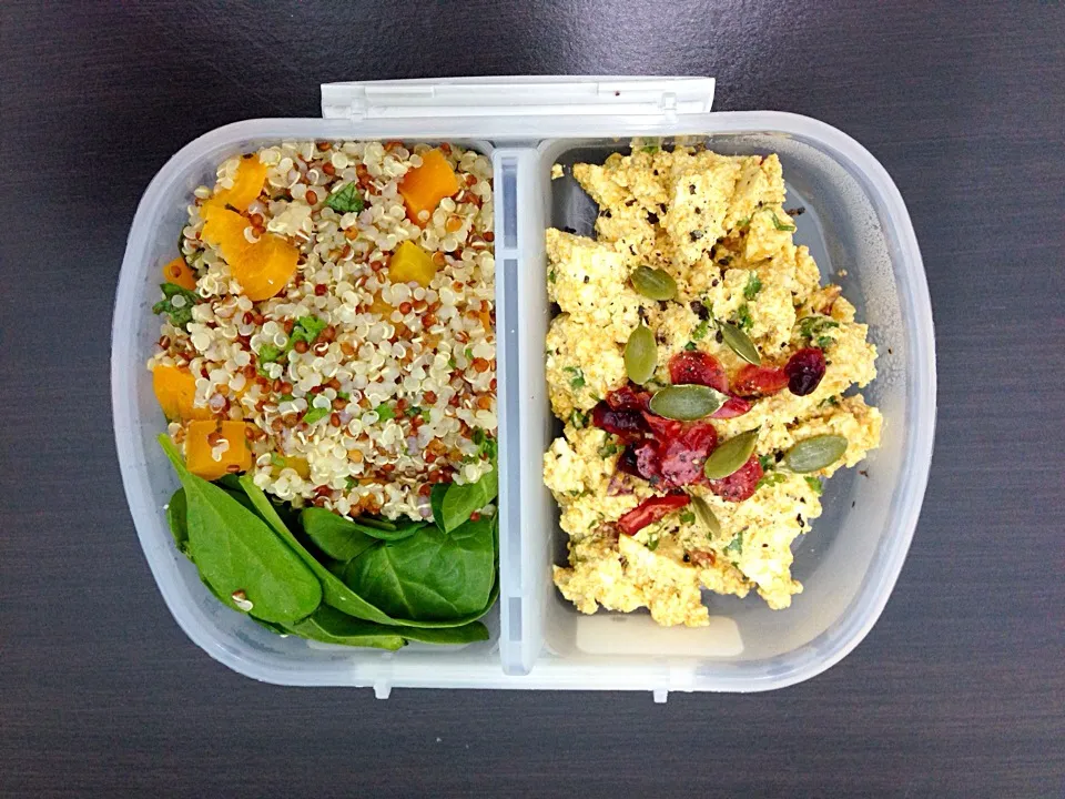 Today's bento - quinoa with yellow peppers and spinach and curried tofu salad|coxiella24さん