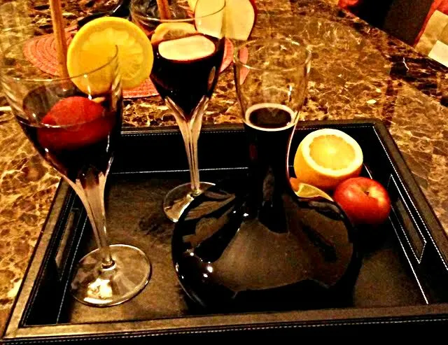 At My Aunt's For #Wine Time Her Homemade Mulled Spiced Wine 🍷 🌝 🍷 #Alcohol #Family|Alisha GodsglamGirl Matthewsさん