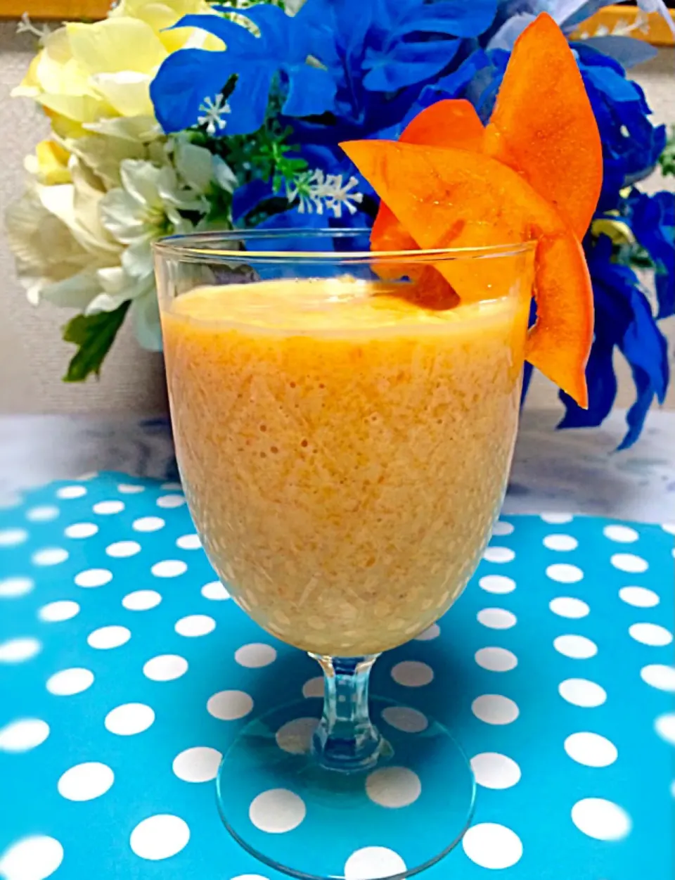 バニラカキシェイク ( Persimmon Shake in vanilla & fresh milk ) ❤️😋✨|Liezlさん