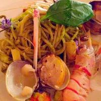 Seafood with basil sauce spaghetti|Seri Okunoさん