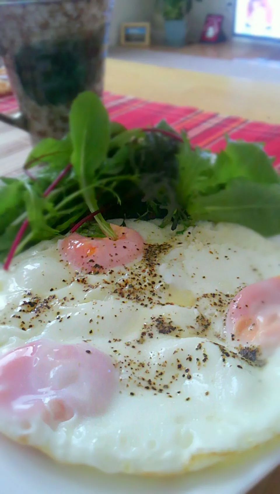 半熟目玉焼きにしたかったのに～
   焼きすぎちゃった目玉焼きぃ〜*笑*|kimikimi󾬍さん