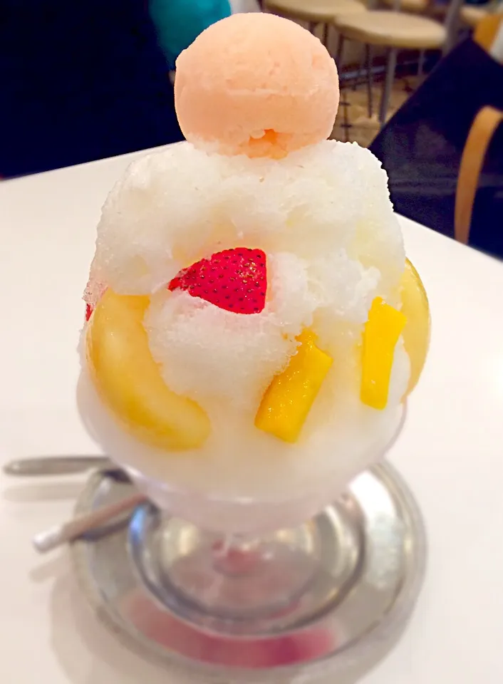 かき氷屋さんのかき氷🍧|さやか🙊❤️さん