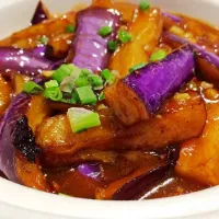 Eggplant minced pork casserole