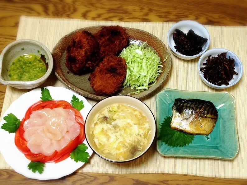 ぼっかけコロッケ・穴子佃煮・イカナゴ釘煮・鯖の煮付け・具だくさん汁・ホタテのカルパッチョ|美也子さん