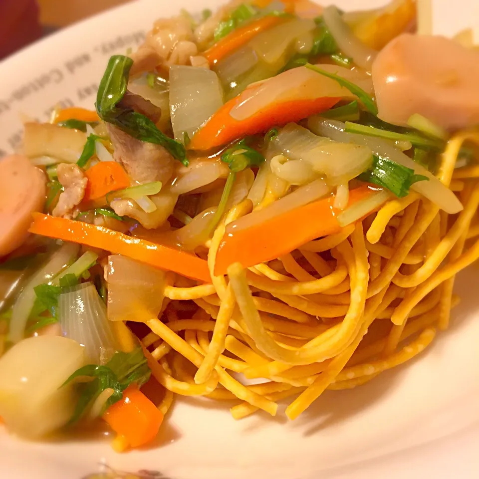 あるもので、、太麺皿うどん|さくたえさん