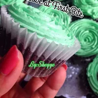 The Green CupCakes|One-Nineさん