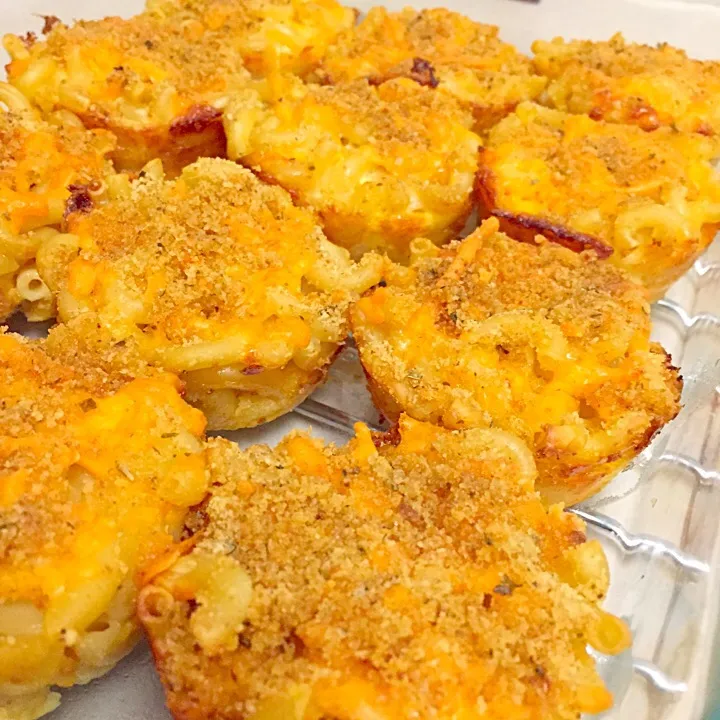 Easy mac and cheese muffins|Vonessa S. Robinsonさん