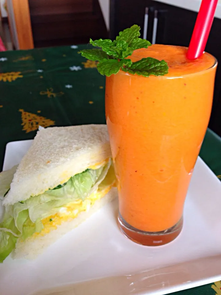 Carrot orange smoothie|viviさん