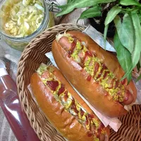 Snapdishの料理写真:Hot dogs,homemade sauerkraut,and Yukari's bun