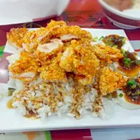 Shihlin deep fried chicken rice|Misheru Thongさん