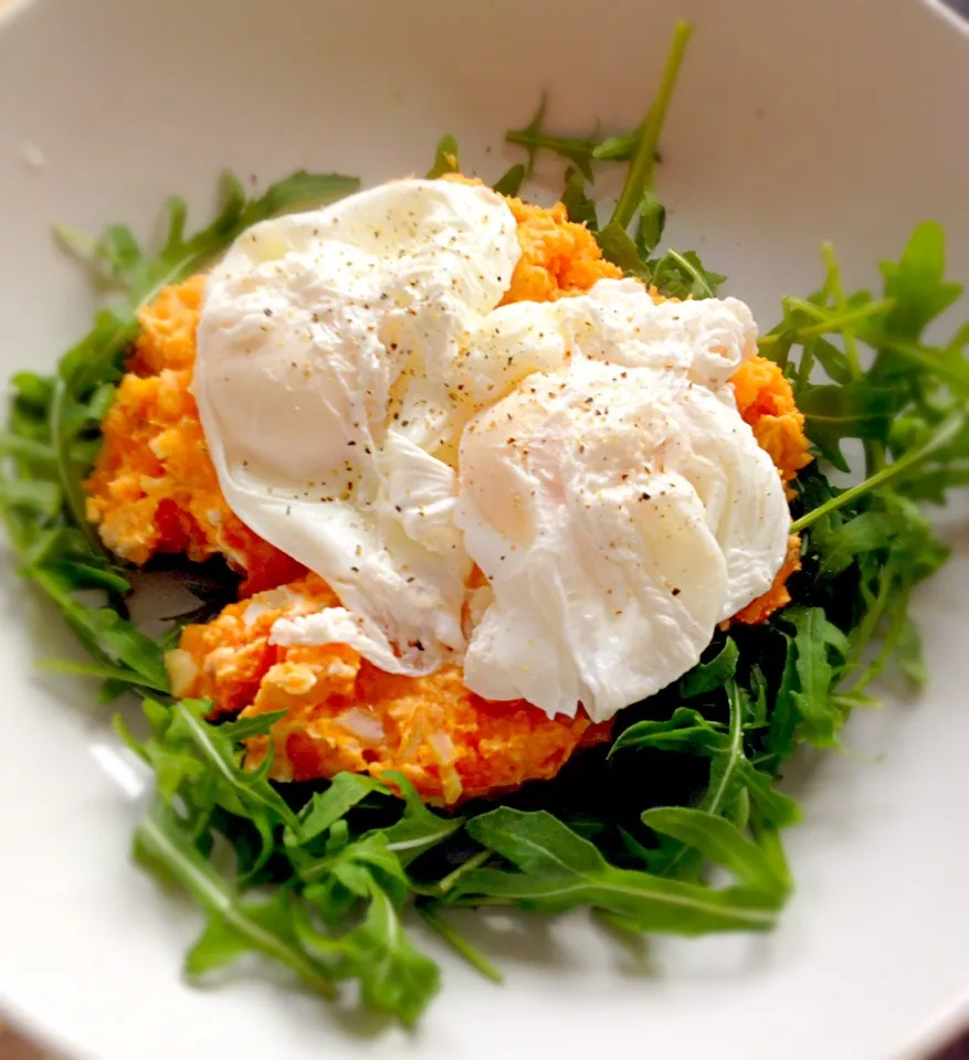 Poached eggs on a Sweet Potato Mash|Safiraさん