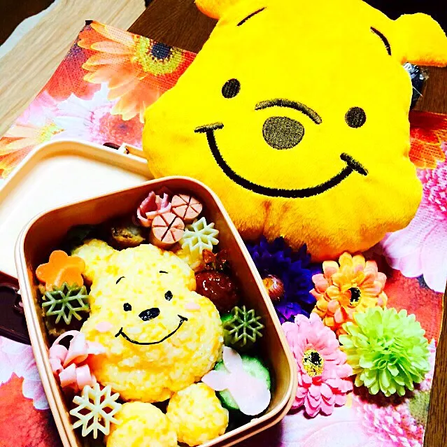 Snapdishの料理写真:プーさん🐻🍯キャラ弁🍴|momona☺︎さん