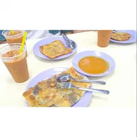 Snapdishの料理写真:Roti prata and teh tarik . //banana chocolate prata 😁|Jamie 💋さん