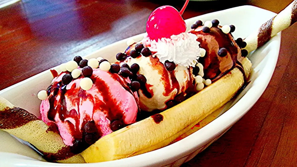 banana split !! 😁😁😁|nunna ennoさん