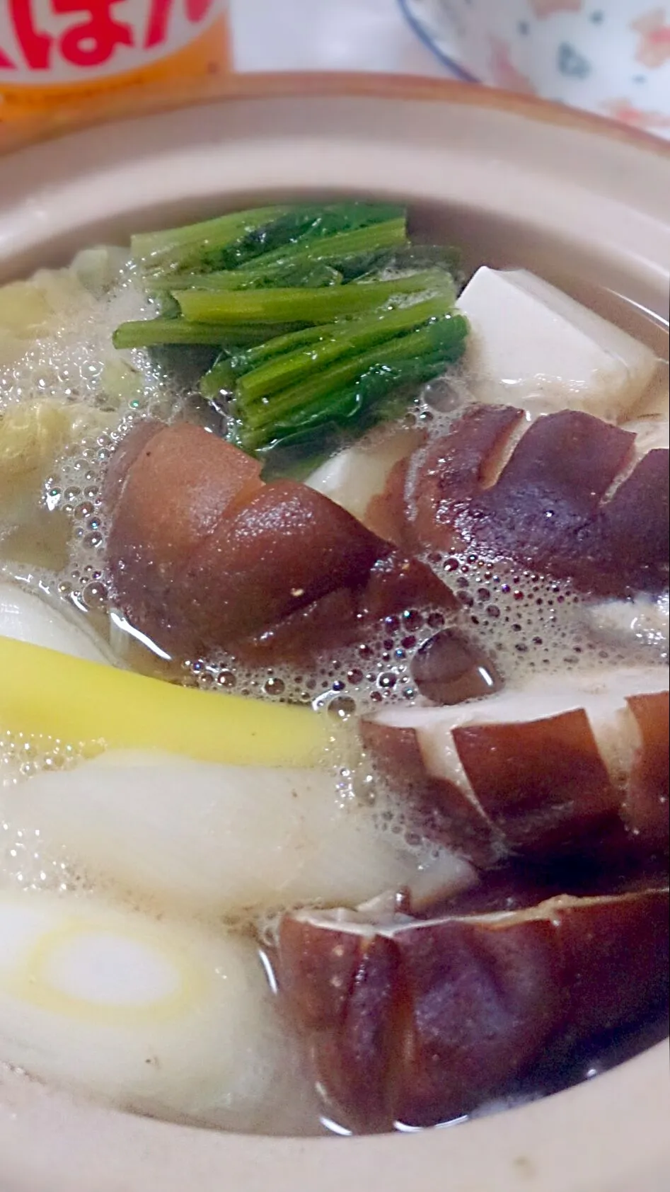 Snapdishの料理写真:やっぱり冬は湯豆腐でポカポカ！ #豆腐 #和食 #酒のつまみ|かげさんキッチンさん