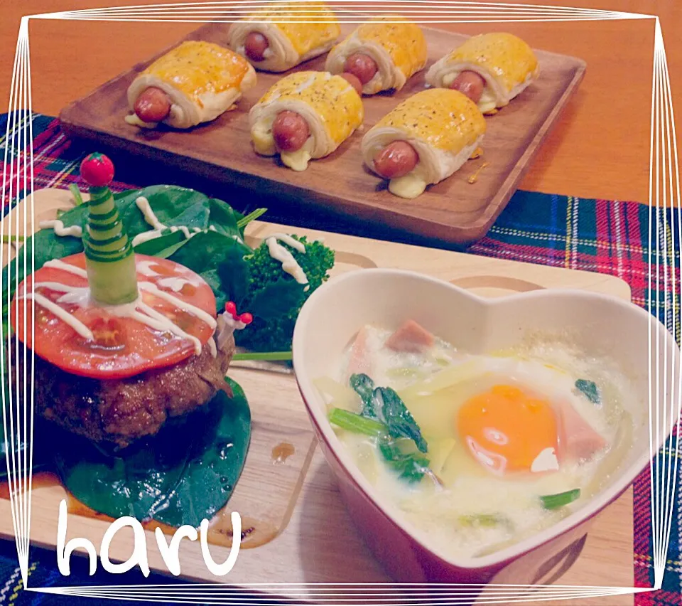 Snapdishの料理写真:riezooさんの料理 ゴボウバーグ .•*¨*•.¸¸♬ほうれん草ココット、あらびきウインナーチーズパイ♡みんな美味しい*\(^o^)/*|ハルさん