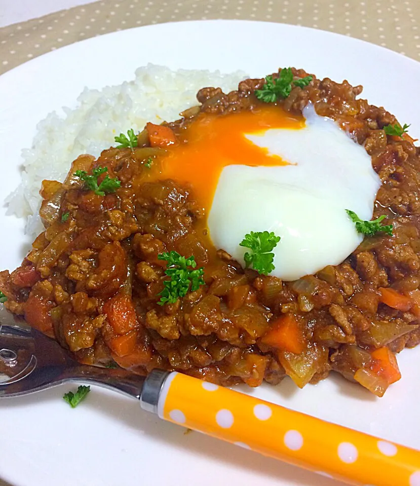 温玉のせキーマカレー😋✨|ゆかりさん