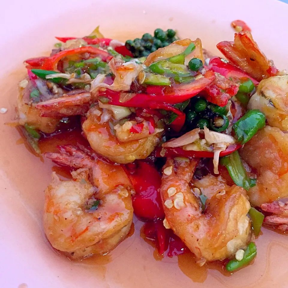 Fried prawns with salt and chilli|PhUnGさん