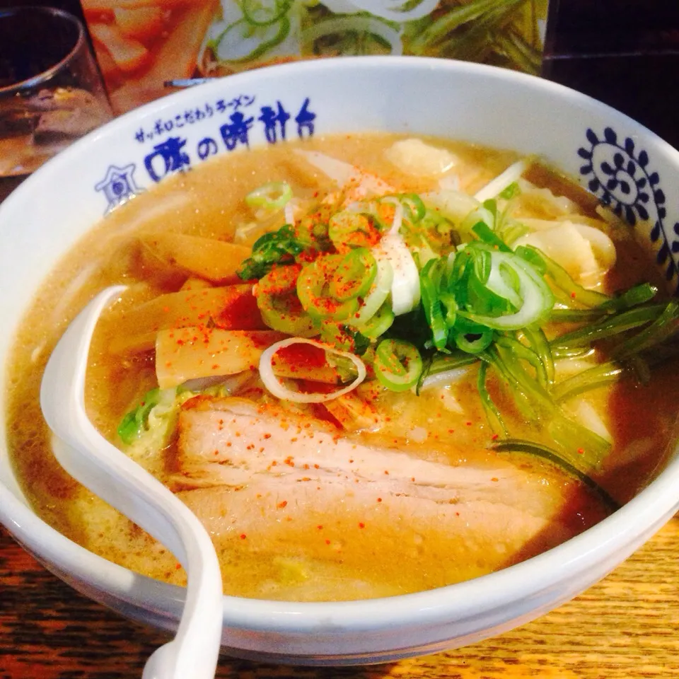 Snapdishの料理写真:味噌ラーメン@味の時計台(札幌)|大塚寛之さん