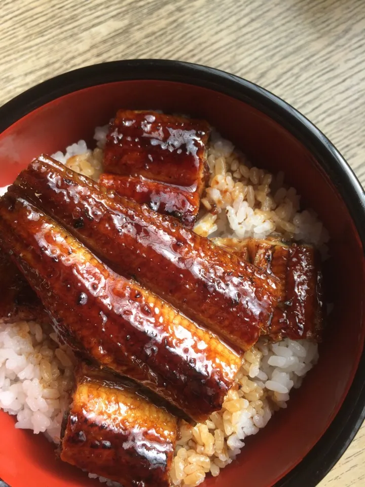 Snapdishの料理写真:特上丼(二重)|Yoshiさん