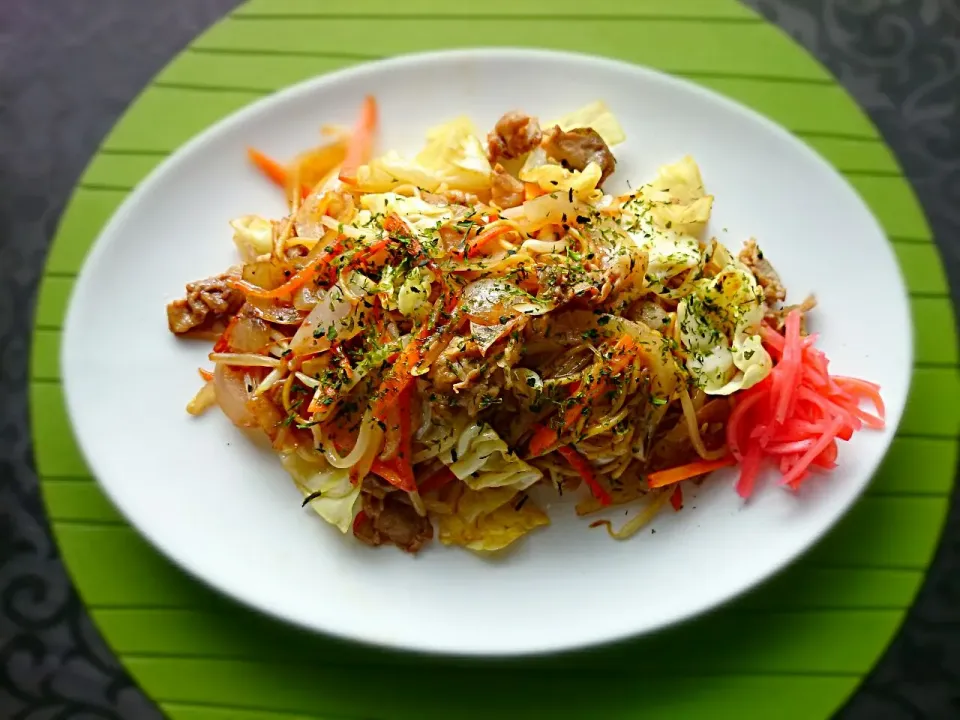 日曜日のお昼ご飯は、焼きそば❣|yokoさん