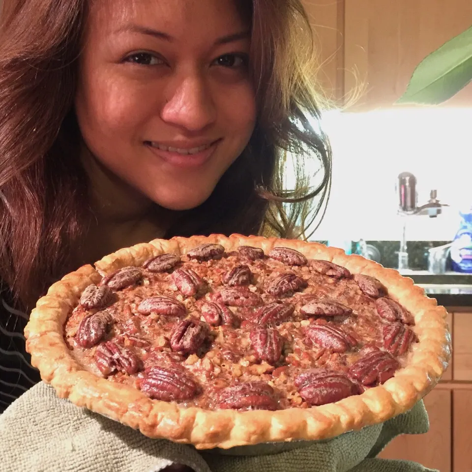 My late night pecan pie|Nancy Nawarat Wongsearayaさん