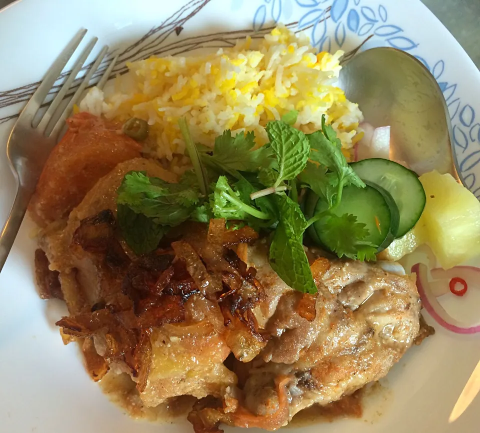 Chicken bryani with pickles|Ong Sor Fernさん